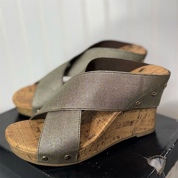 ANA Lexi Gold Wedge Sandals 7M NIB Metallic Cork Platform Summer Slides - Picture 4 of 8